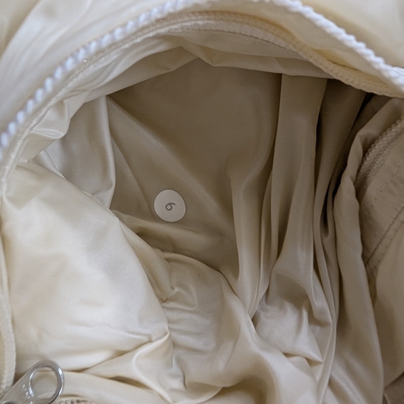 Lululemon down jacket SKU1084 - Picture 8 of 9